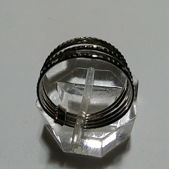 Sterling Ring - Picture 7 of 8